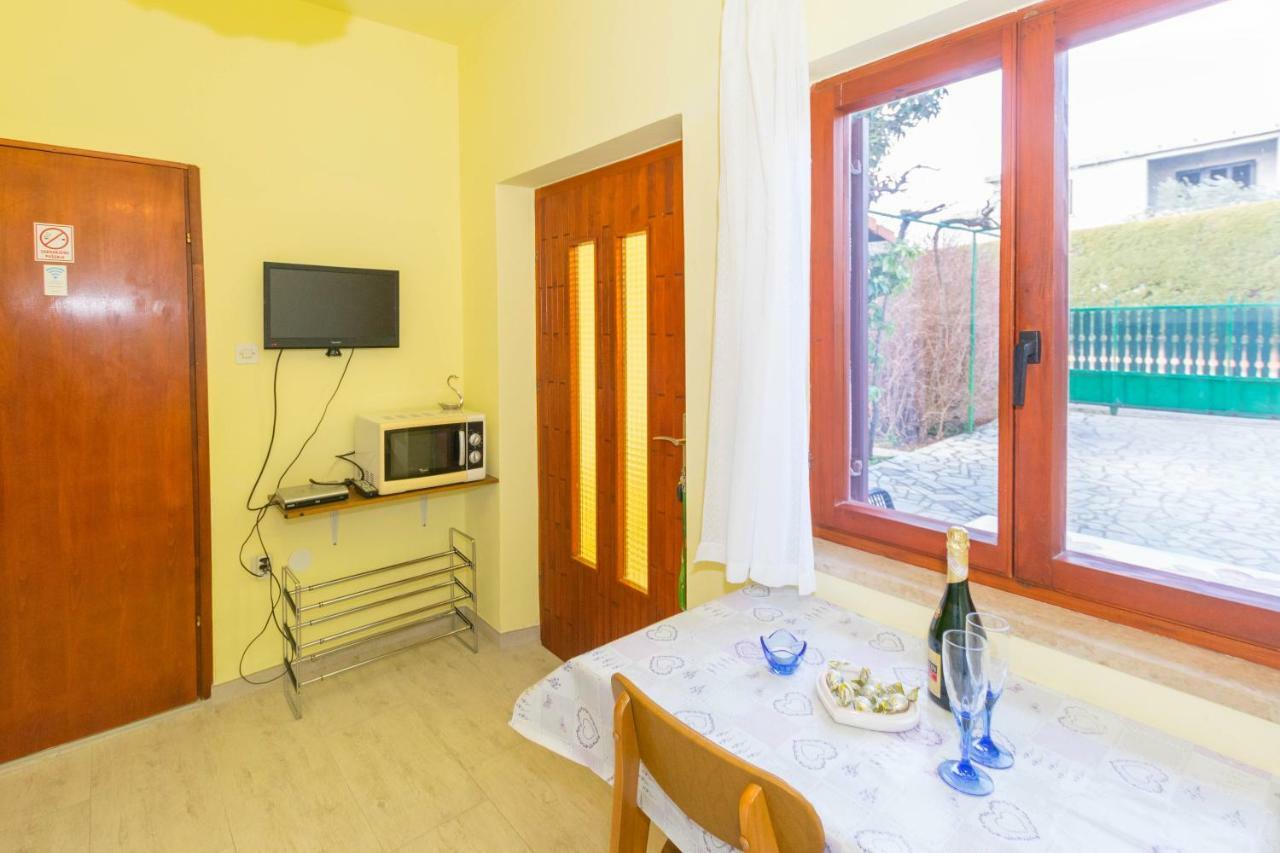 Apartments Pettener - Great Location Medulin Buitenkant foto