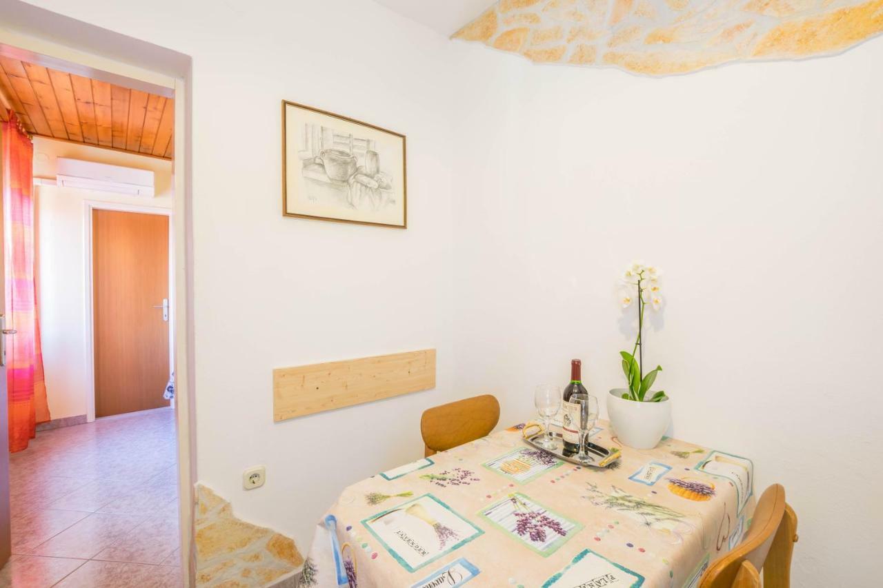Apartments Pettener - Great Location Medulin Buitenkant foto